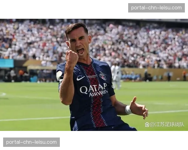 终场比分：巴黎圣日耳曼1-2不敌里昂，联赛连胜终结。